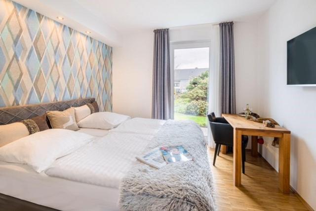 Bb Landhotel Huetter Meschede Eksteriør billede