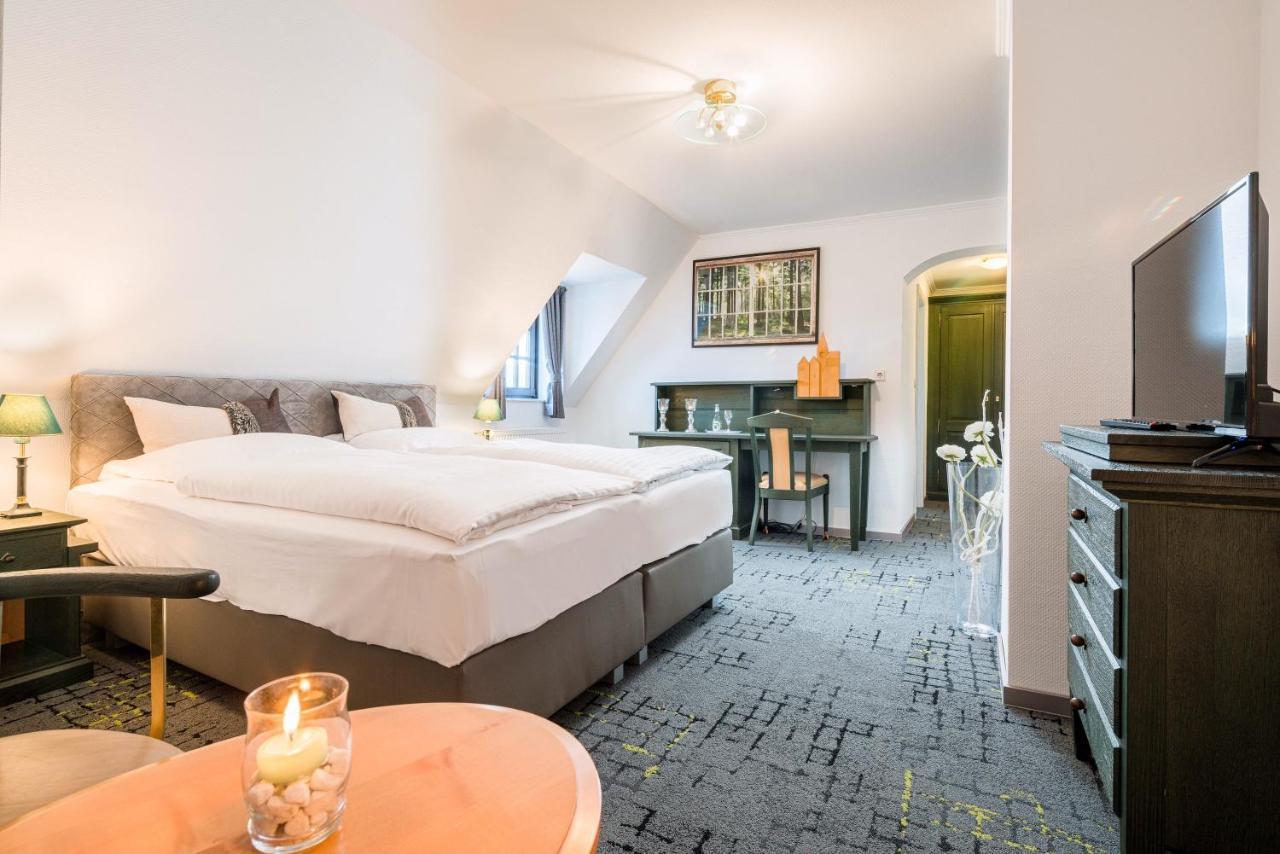 Bb Landhotel Huetter Meschede Eksteriør billede